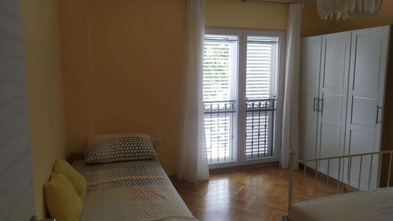 Apartment Ive Krk Town Buitenkant foto
